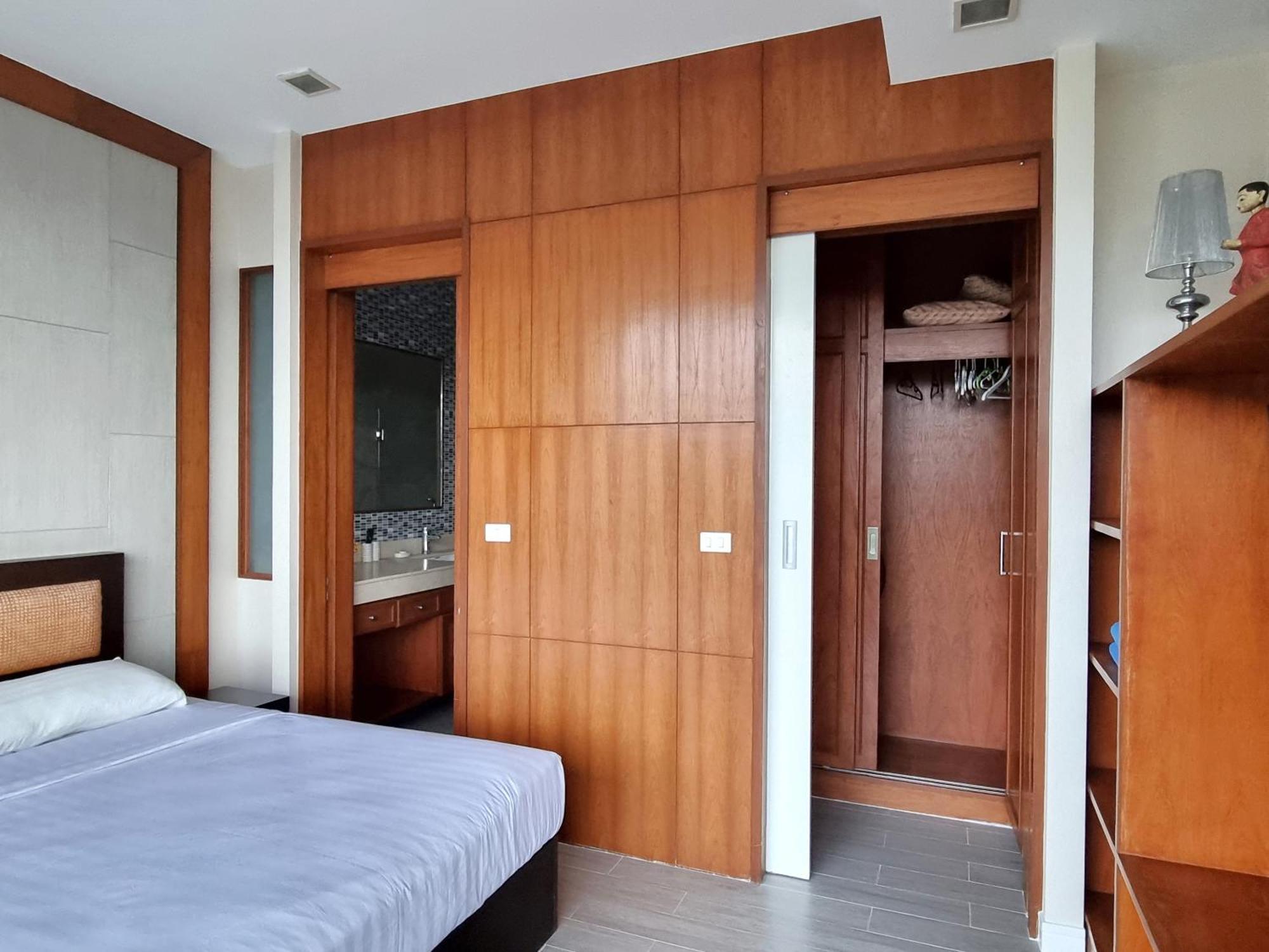 Q Kata Residence Luaran gambar