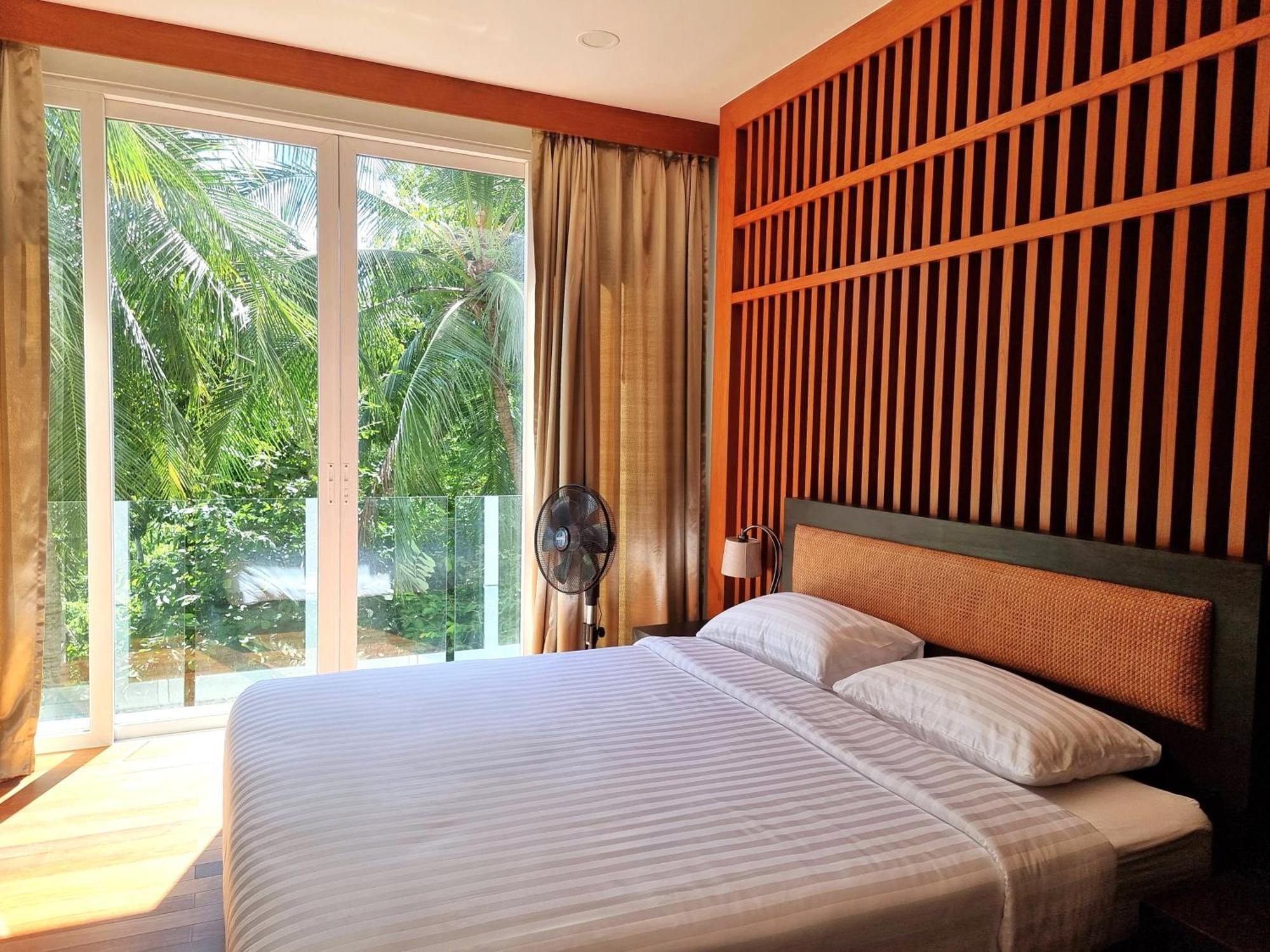 Q Kata Residence Luaran gambar