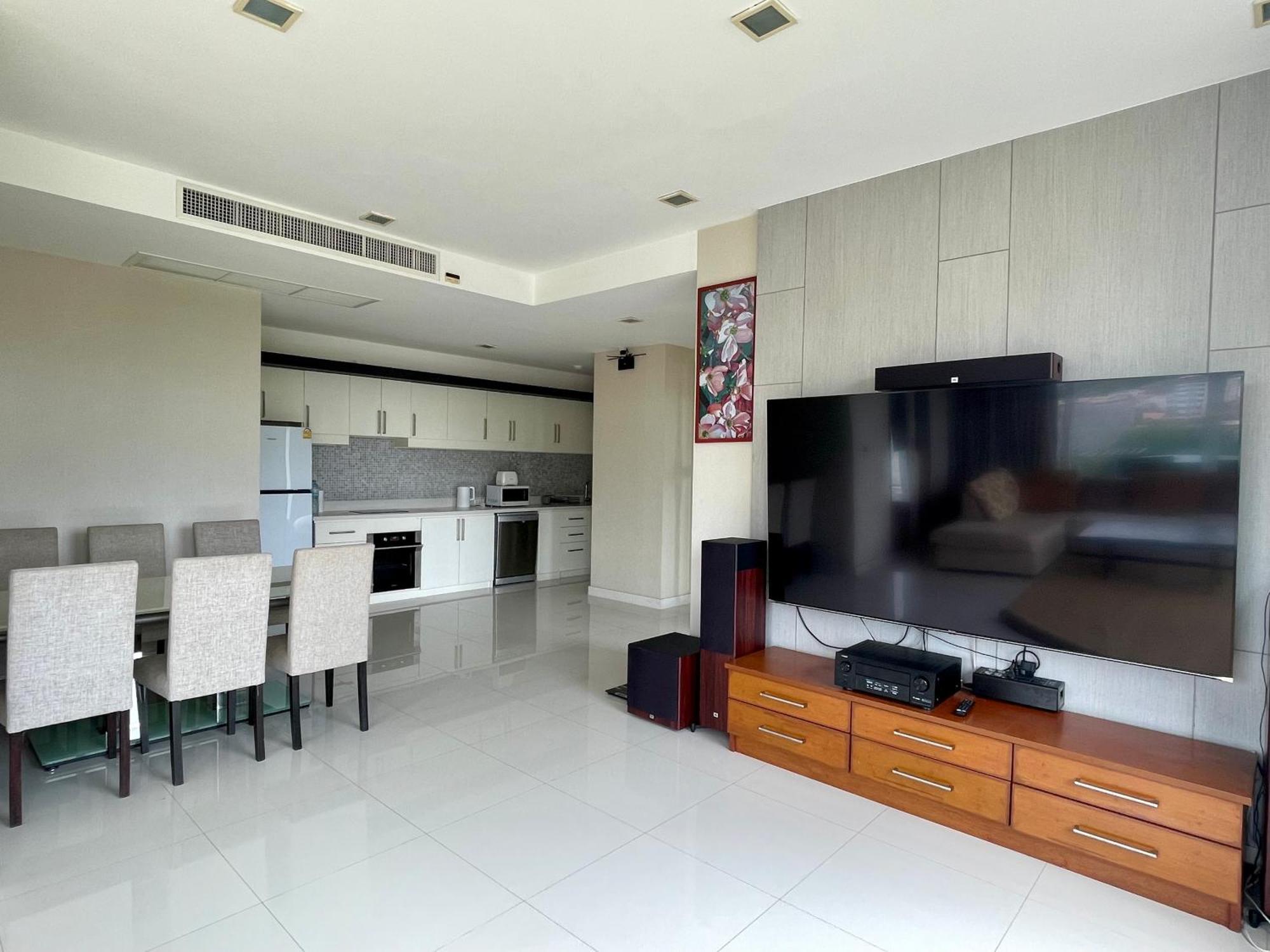 Q Kata Residence Luaran gambar